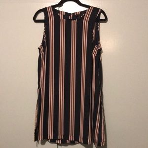 Banana Republic tunic length tank